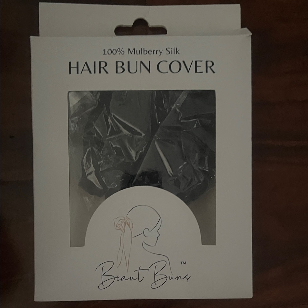 Beaut Buns 100% Mulberry Silk Hair Bun Cover - Black